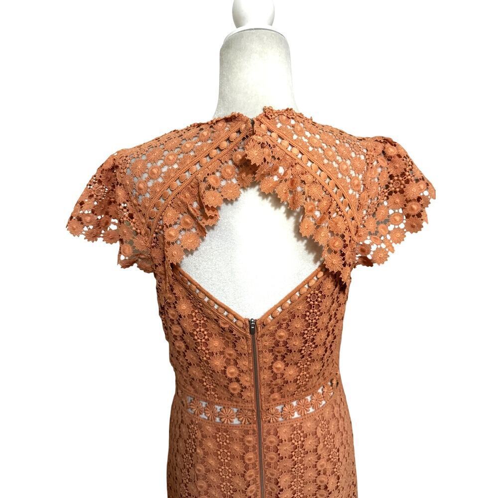 Saylor Rouen Dress Clay Peach Lace Midi Open Back Ruffle Hem Wedding Guest Large - Picture 6 of 7